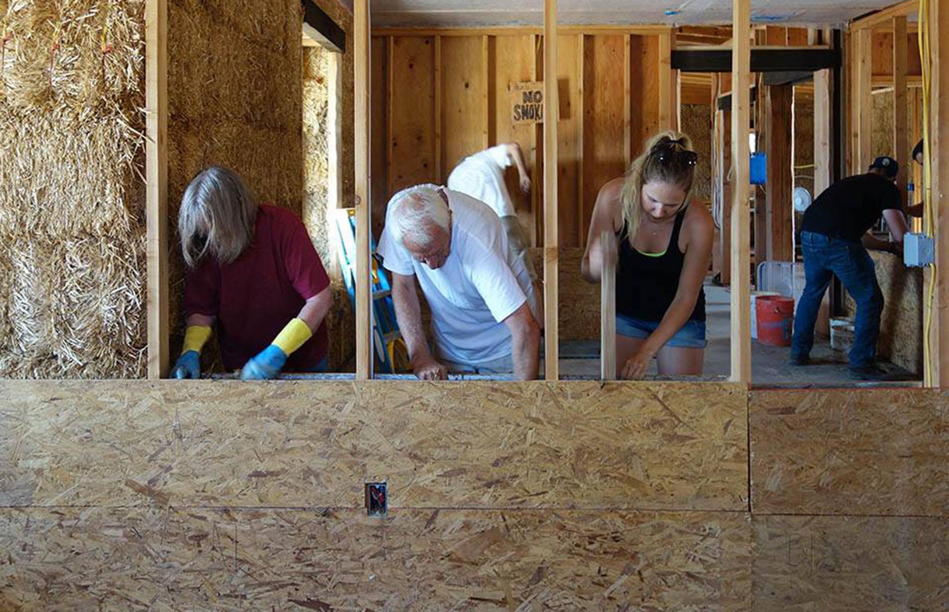 Fallgren Naturally Healthy Strawbale Home, California, USA